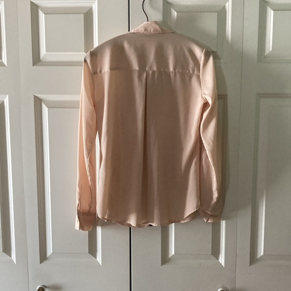 Seventh Avenue design studio, New York and company blouse - Picture 2 of 8